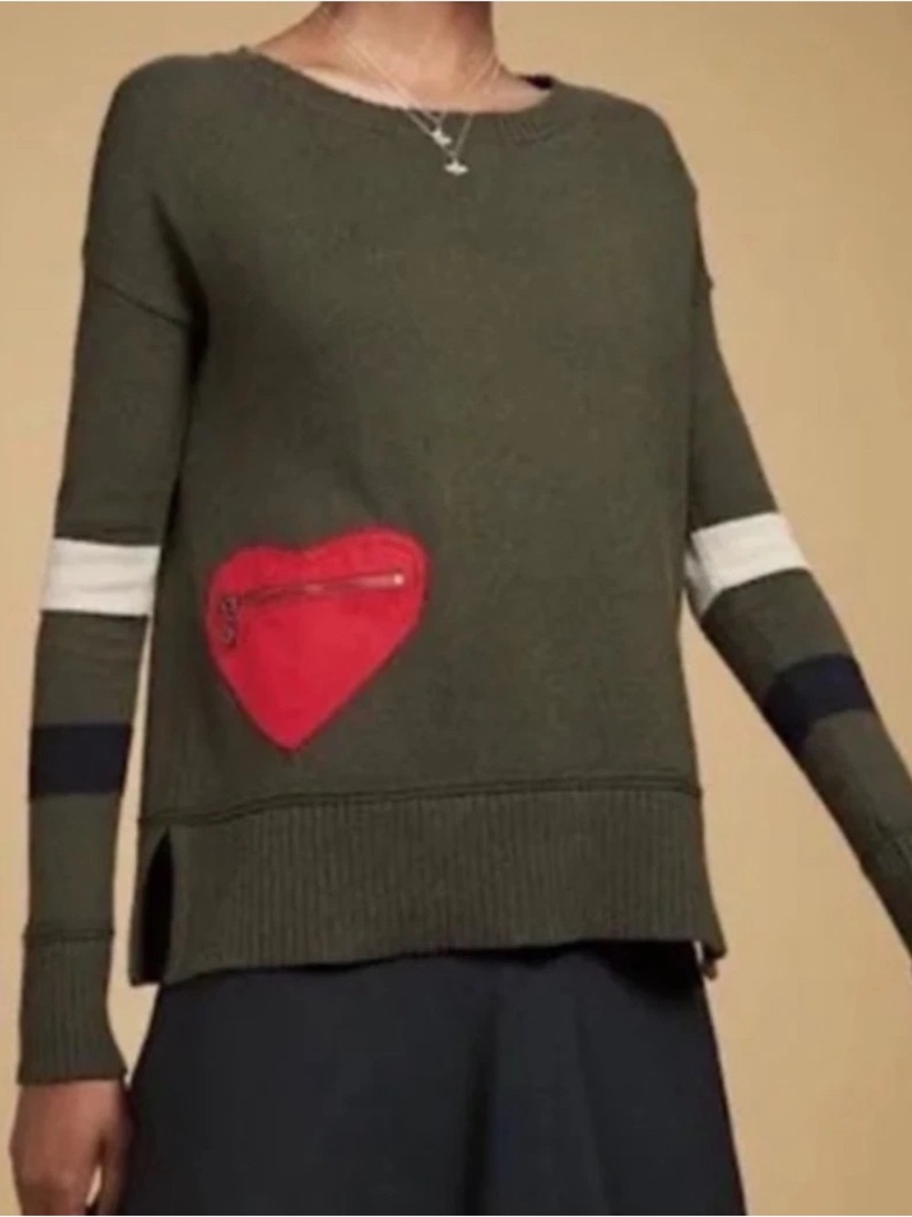 Lisa Todd Heart Throb Olive Green Heart-Pocket Knit Sweater Large